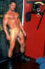 Males069.jpg (33154 bytes)